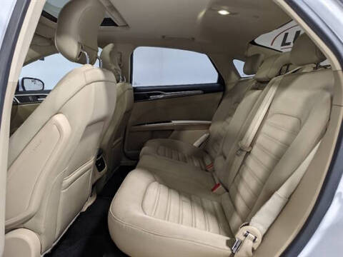 2014 Ford Fusion Hybrid SE