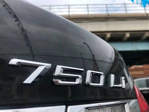 2011 BMW 7 Series 750Li xDrive