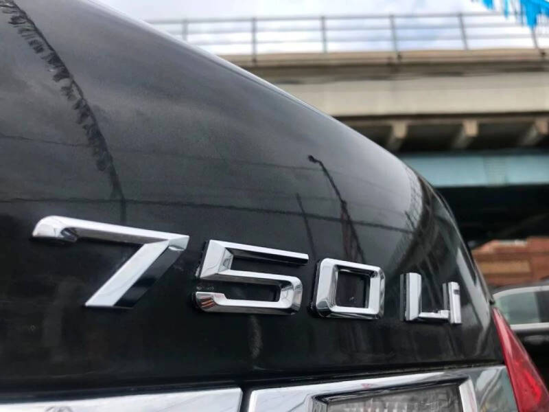 2011 BMW 7 Series 750Li xDrive