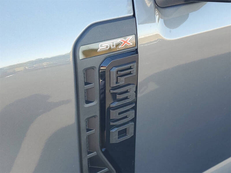 2026 Ford F-350 Super Duty XL