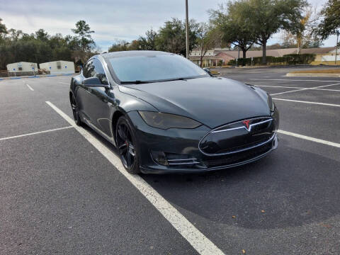 2013 Tesla Model S Performance