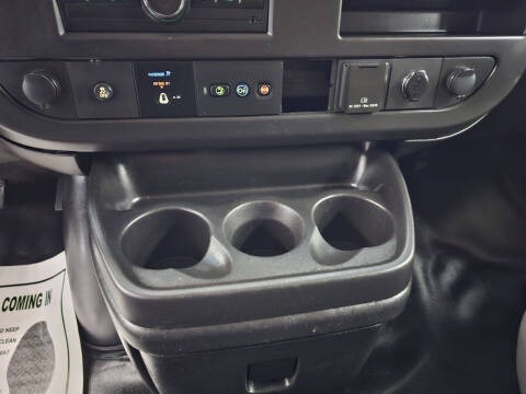 2018 GMC Savana 2500