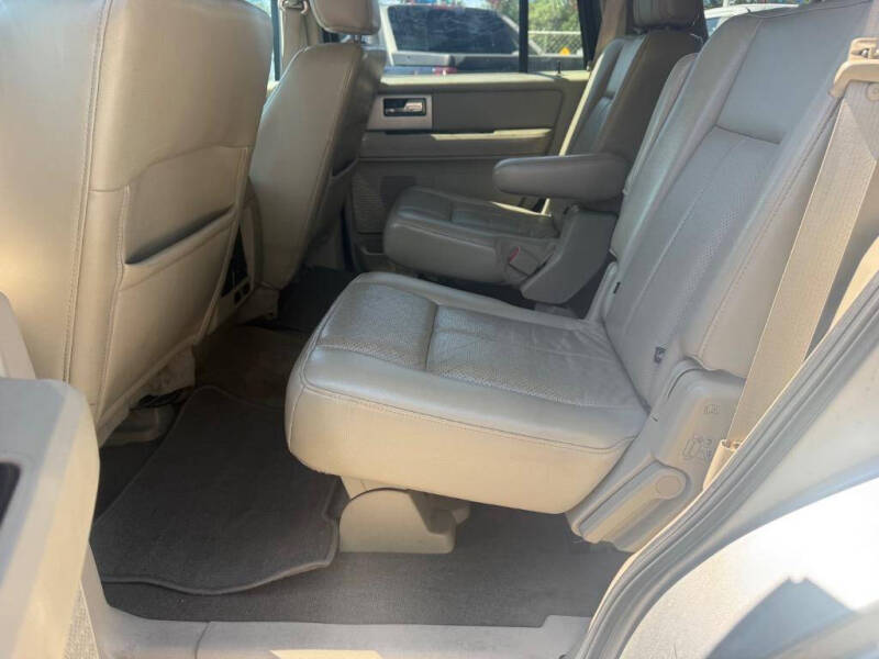 2012 Ford Expedition Limited