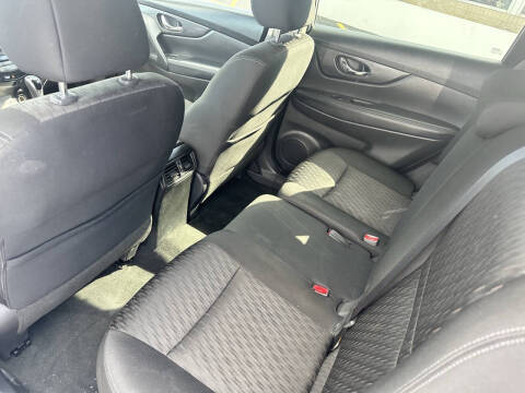 2020 Nissan Rogue SV