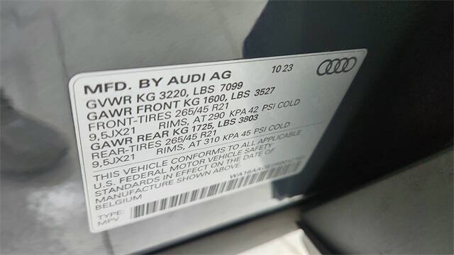 2024 Audi Q8 e-tron quattro Prestige