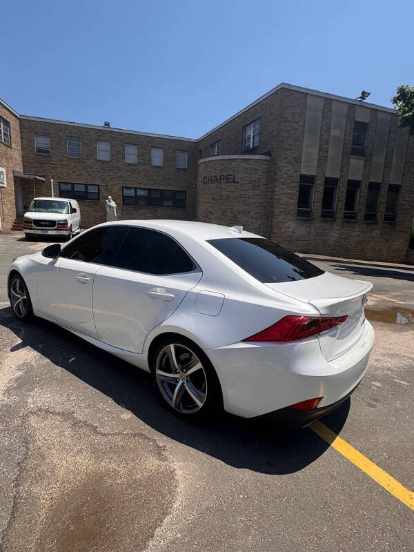 2017 Lexus IS 300