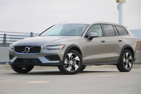 2020 Volvo V60 Cross Country