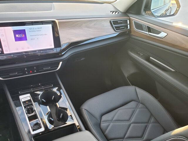 2026 Volkswagen Atlas SE