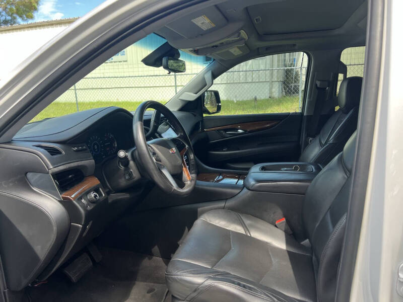 2020 Cadillac Escalade ESV Premium Luxury