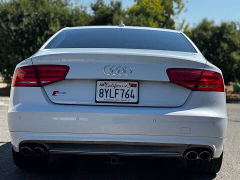 2014 Audi S8 4.0T quattro