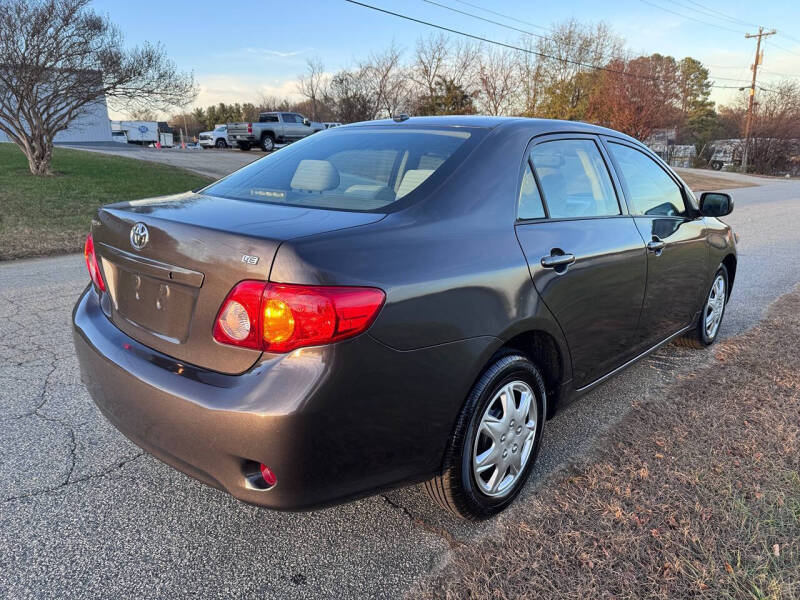 2010 Toyota Corolla LE