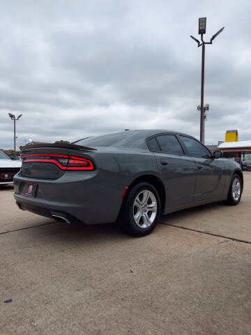 2019 Dodge Charger SXT