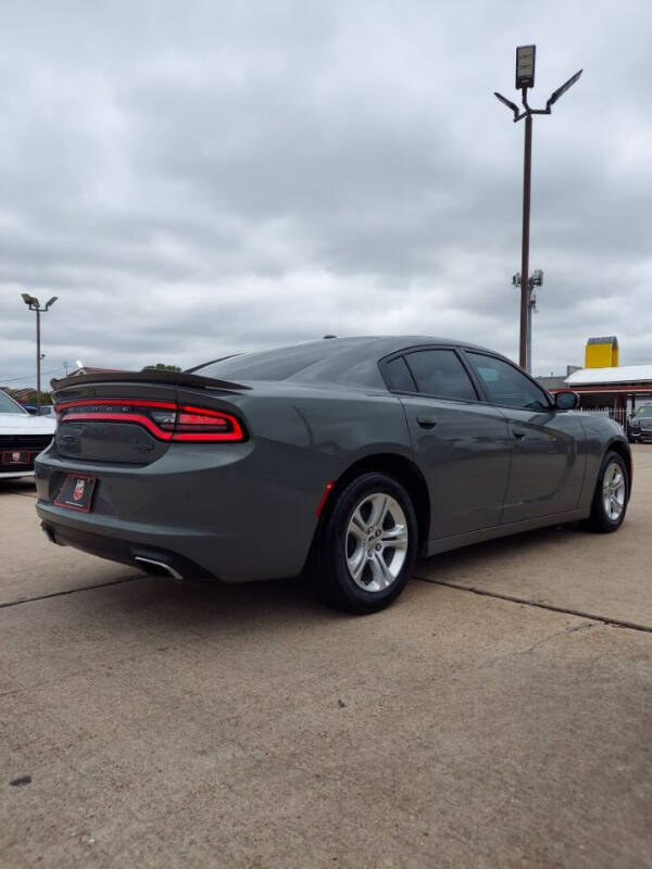 2019 Dodge Charger SXT