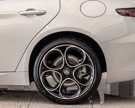 2025 Alfa Romeo Giulia