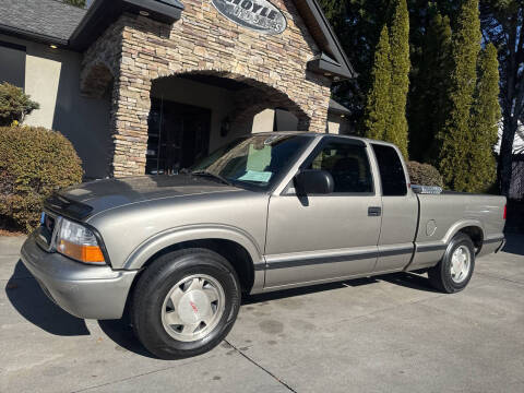 2003 GMC Sonoma SLS