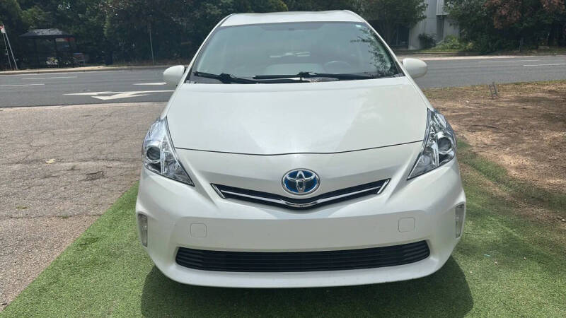 2012 Toyota Prius v