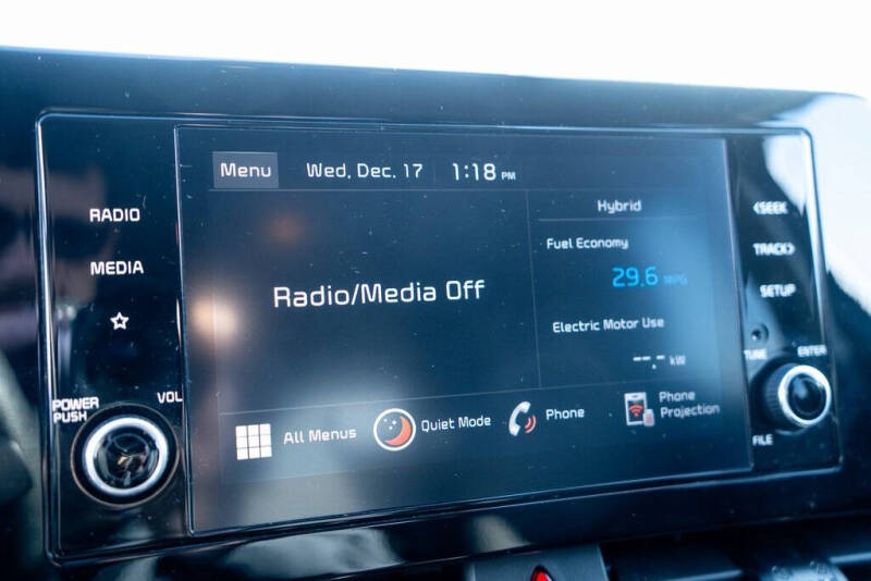 2023 Kia Sportage Hybrid LX