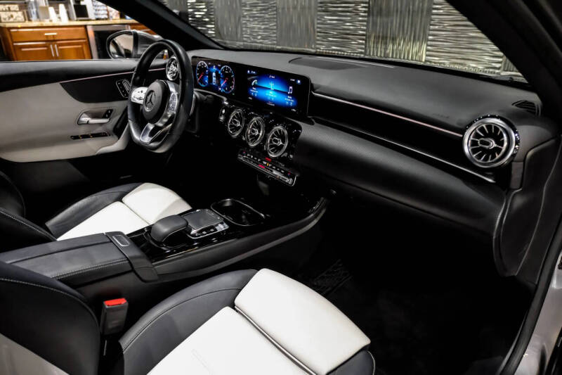 2019 Mercedes-Benz A-Class A 220