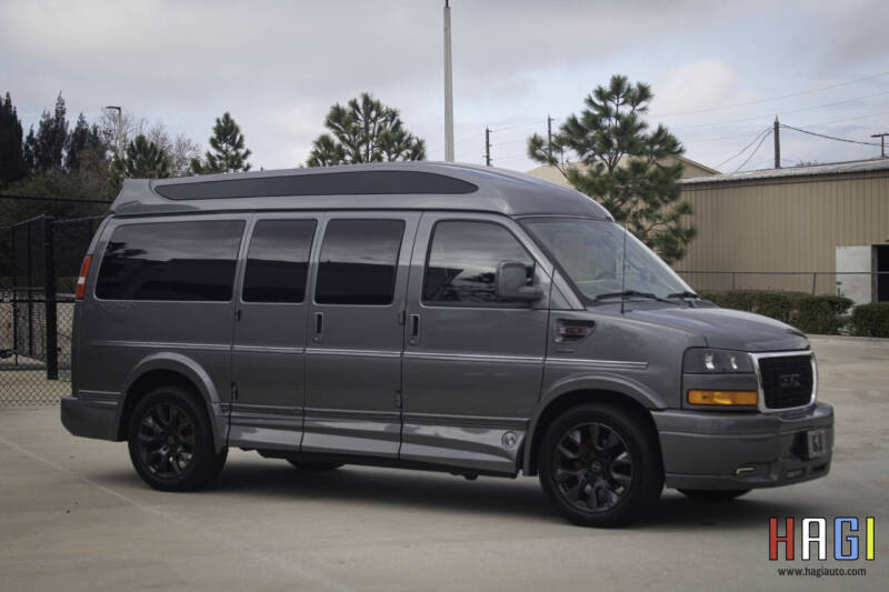 2023 GMC Savana 2500