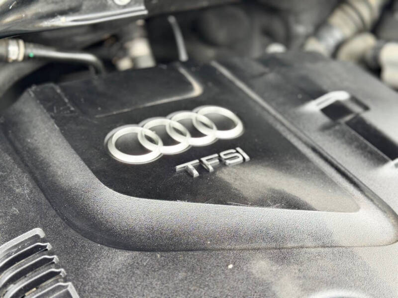 2015 Audi Q5 2.0T quattro Premium Plus