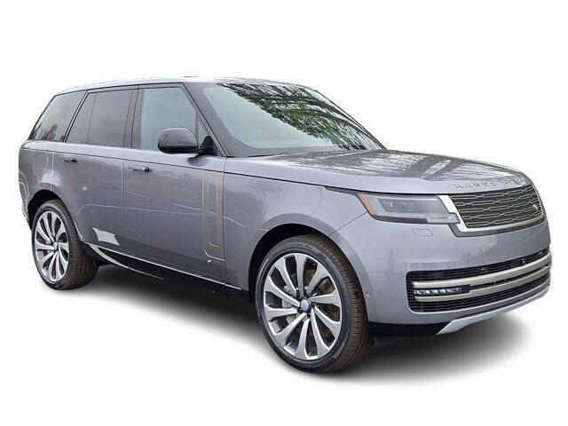 2025 Land Rover Range Rover P530 SE