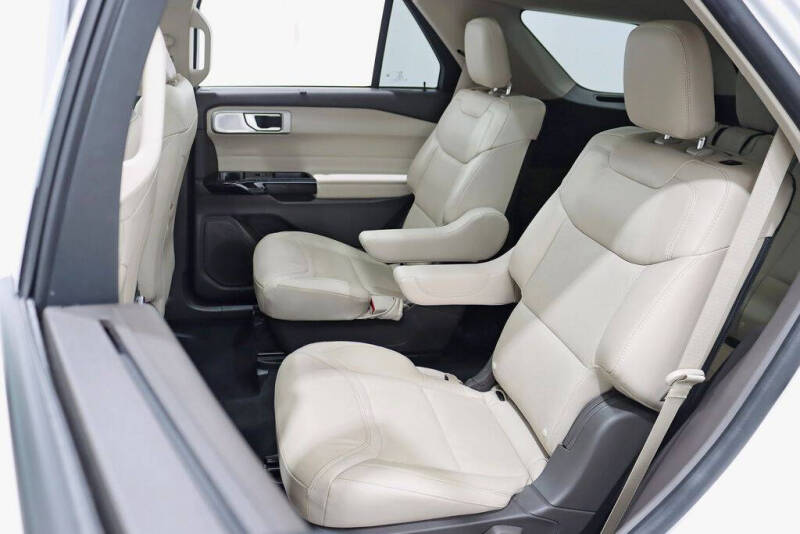 2022 Ford Explorer Platinum