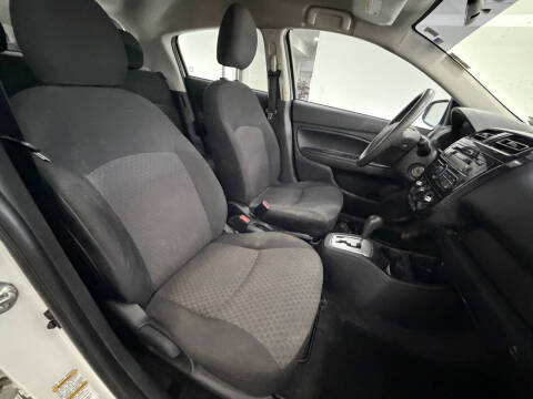 2017 Mitsubishi Mirage ES