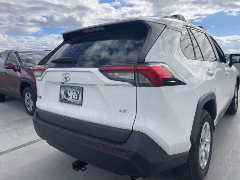 2021 Toyota RAV4 LE
