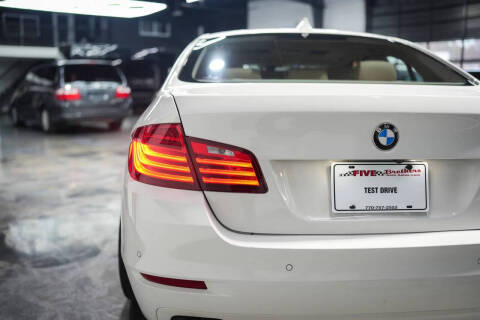 2015 BMW 5 Series 528i