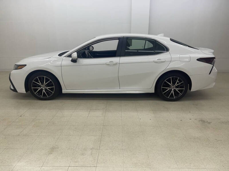 Used 2023 Toyota Camry SE with VIN 4T1G11AK4PU746340 for sale in Celina, OH