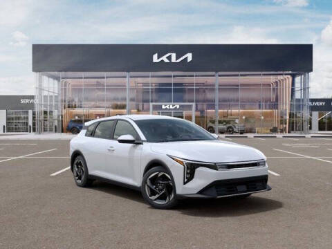 2026 Kia K4 Hatchback EX