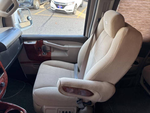 2019 Chevrolet Express 2500