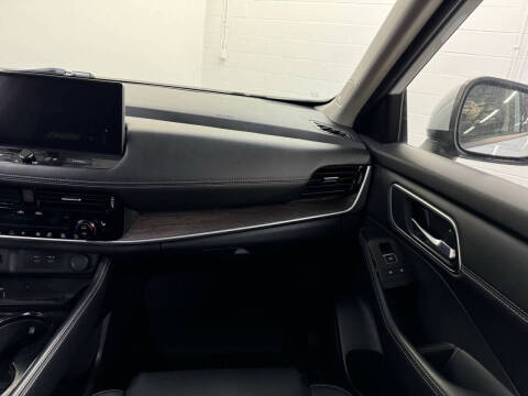 2024 Nissan Rogue Platinum