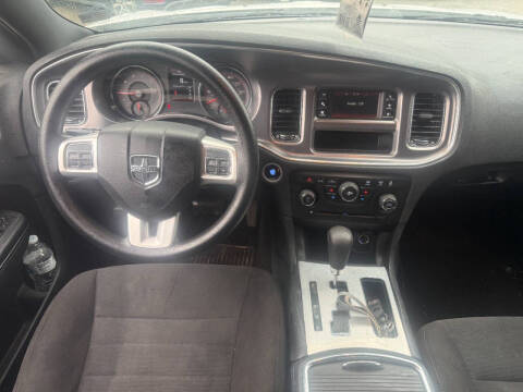 2014 Dodge Charger SE