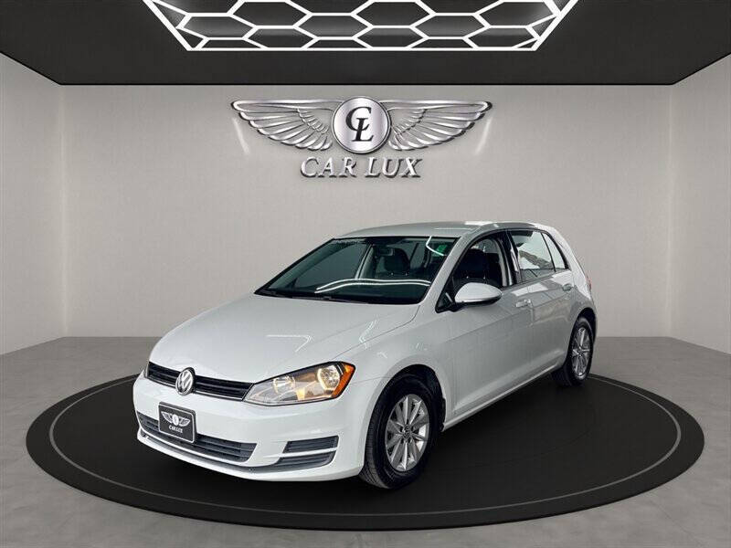 2016 Volkswagen Golf TSI S