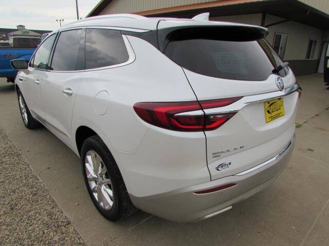 2021 Buick Enclave Essence