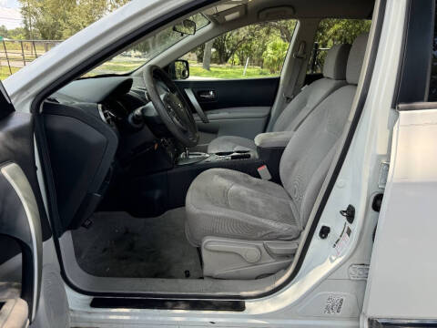 2013 Nissan Rogue S