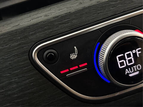 2017 Audi A4 2.0T quattro Premium Plus