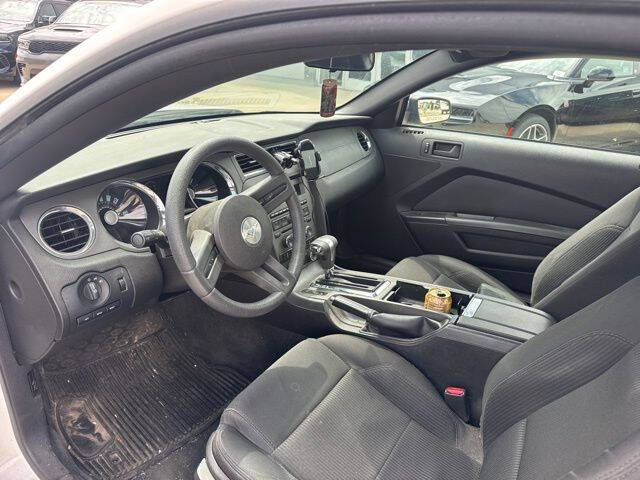 2012 Ford Mustang V6