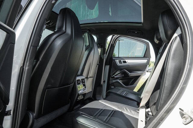 2022 Porsche Cayenne