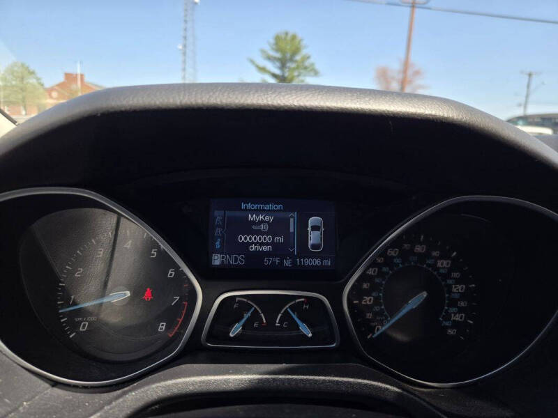 2012 Ford Focus SEL