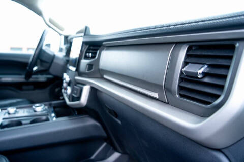 2023 Ford Expedition XLT