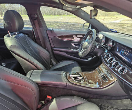 2019 Mercedes-Benz E-Class E 300