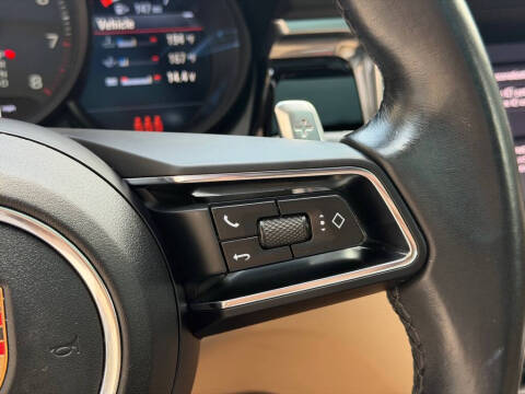 2023 Porsche Macan