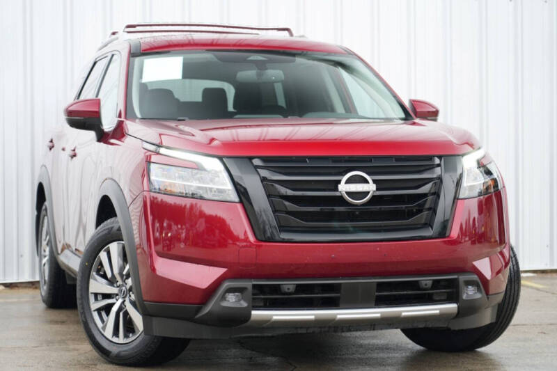 2022 Nissan Pathfinder SL