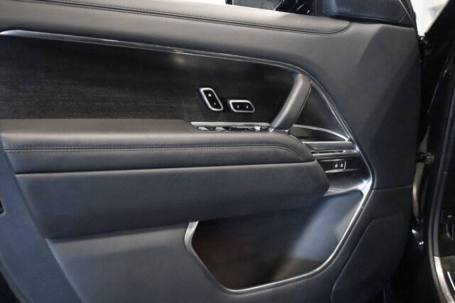 2023 Land Rover Range Rover P530 First Edition