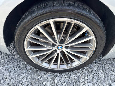 2018 BMW 5 Series 540i