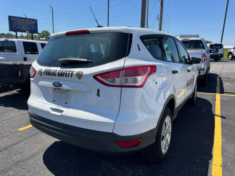 2016 Ford Escape S