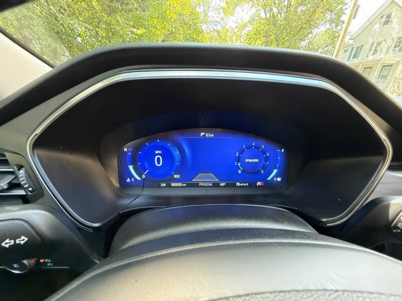 2020 Ford Escape Titanium