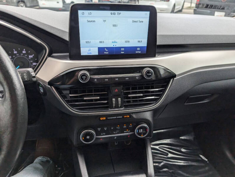 2020 Ford Escape SEL